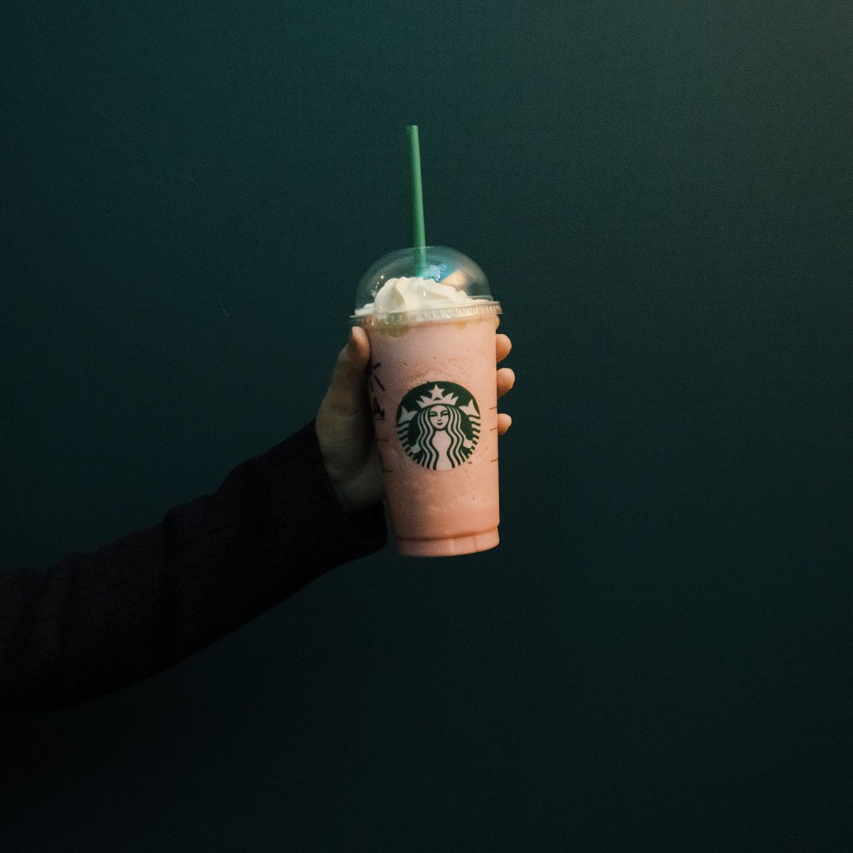 АТМОСФЕРНЫЙ STARBUCKS, КАК ТРЕТИЙ ДОМ ДЛЯ АСТАНЧАН